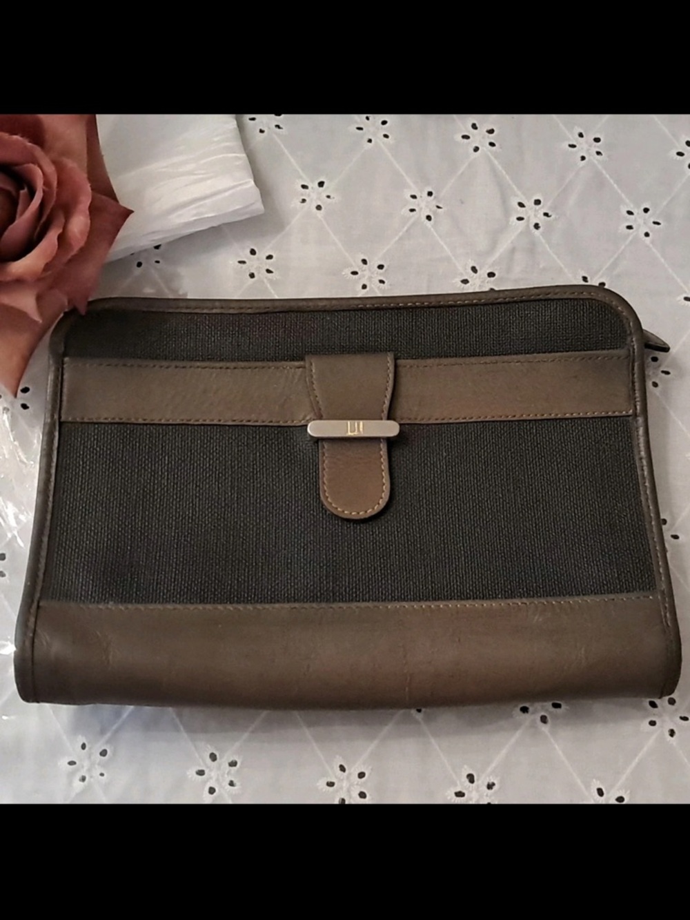 Dunhill Brown Black Men's Clutch Wrist  Zip Buckle Inner Pockets Solid